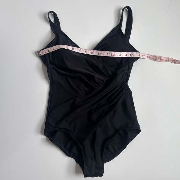 Miraclesuit Oceanus One Piece Swimsuit Black Size 12 - Picture 11 of 16